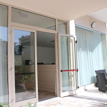 Hotel Marina Rimini Exterior photo